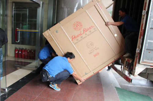 阿鲁科尔沁钢琴贵重工艺品无忧运